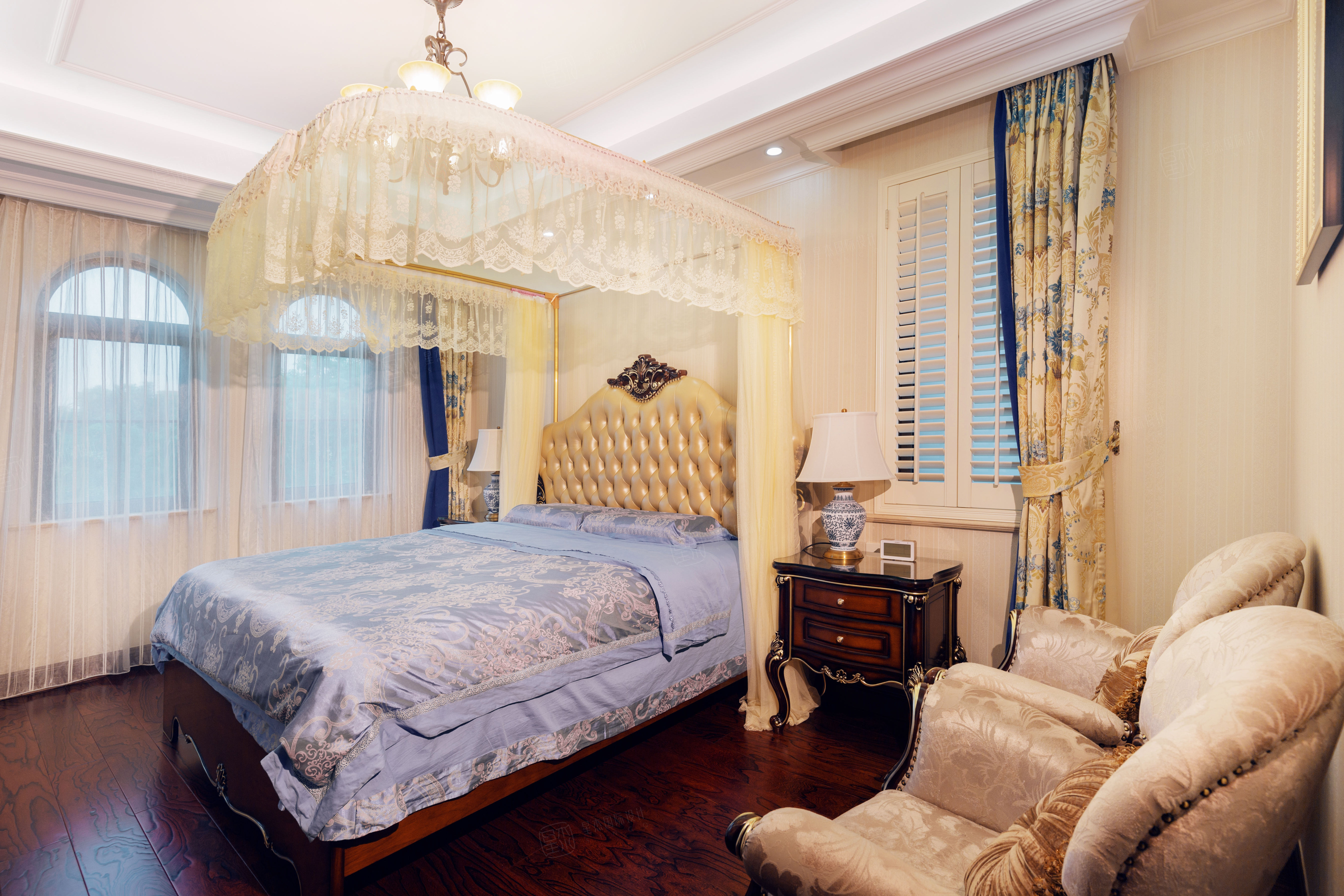 欧式奢华_保利礼墅装修卧室效果图