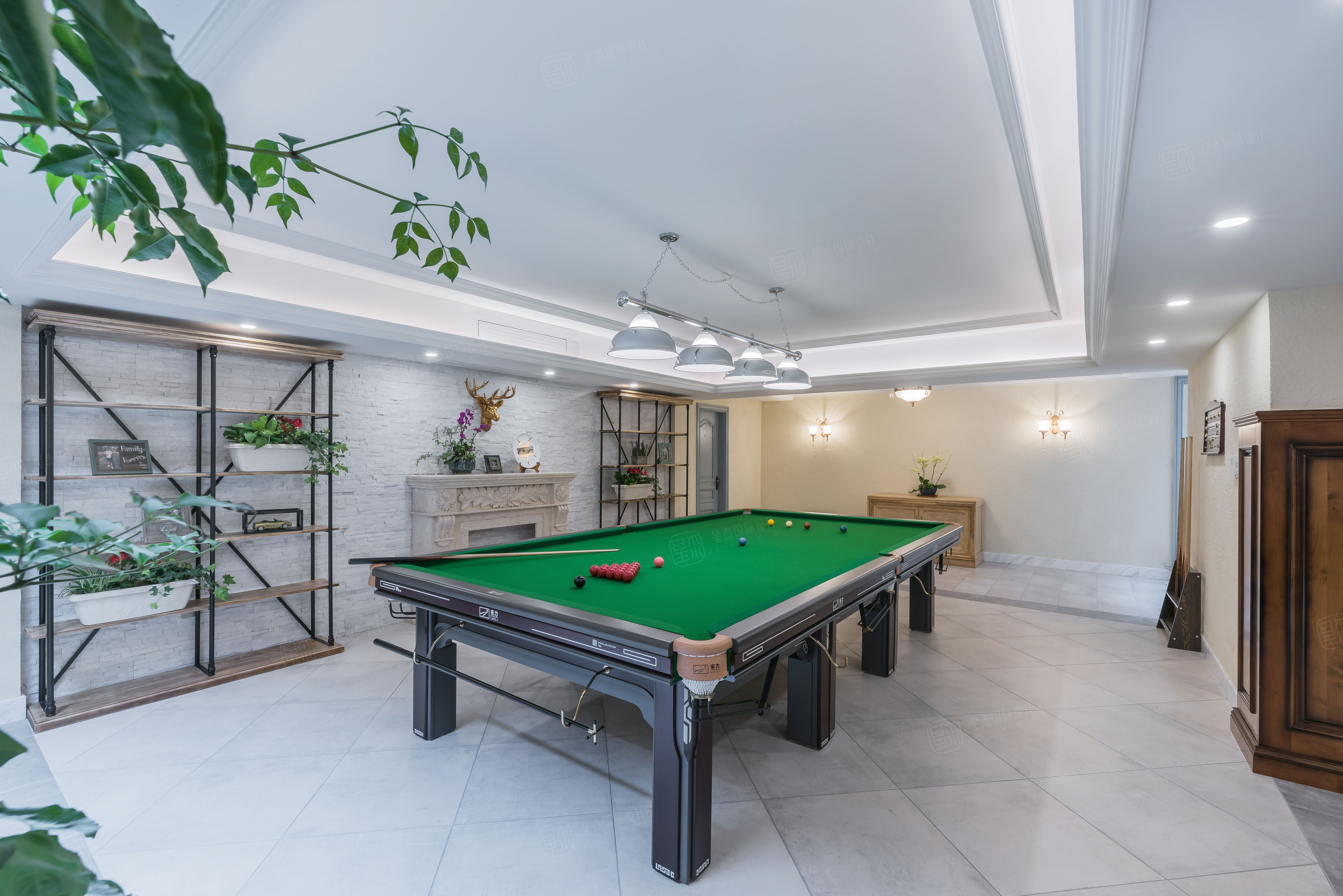 简美_保利礼墅装修桌球室效果图